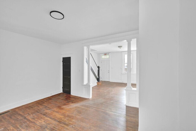 Foto del edificio - 2606 Cecil Ave