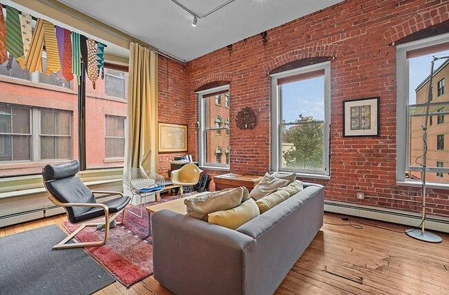 Foto del edificio - 93 Eddy St