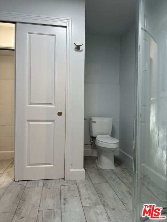 Building Photo - 3823 Broadlawn Dr