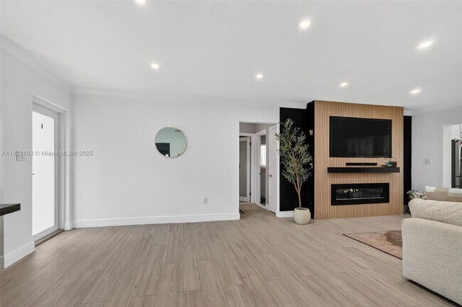 Building Photo - 1510 NW 176th Terrace