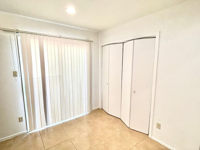 Foto del edificio - Cute Two Bedroom Duplex in Great Location!