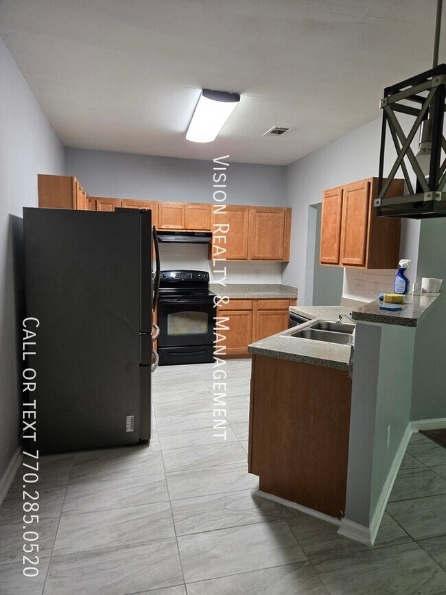 Foto del edificio - 4447 Ravenwood Dr