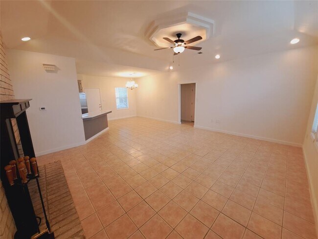Foto del edificio - 21604 Boggy Ford Rd