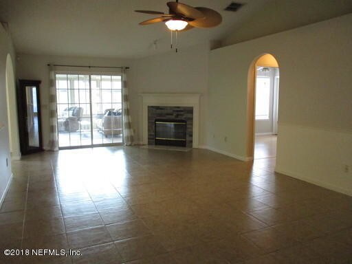 Foto del edificio - 11912 Blue Spruce Ct