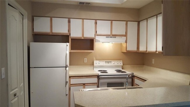 Foto del edificio - 6000-18 Shepherd Mountain Cove