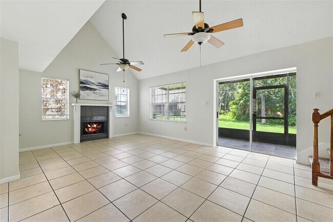 Foto del edificio - 3614 Pine Knot Dr