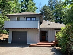 Building Photo - 1144 NW 93rd Ave