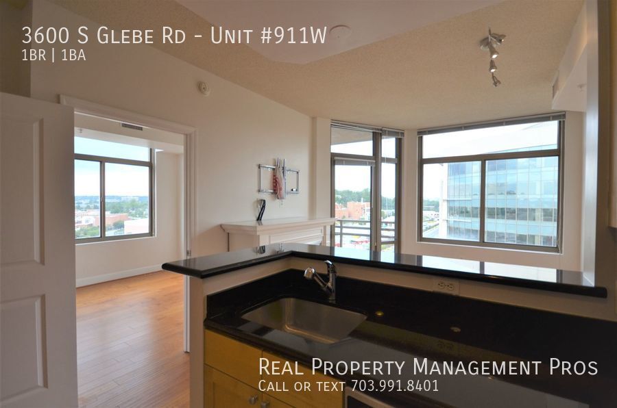 Primary Photo - Beautiful Corner Unit w/ Water View at the...