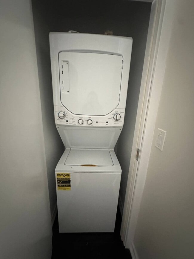 Foto del edificio - 560 Fountain Ave