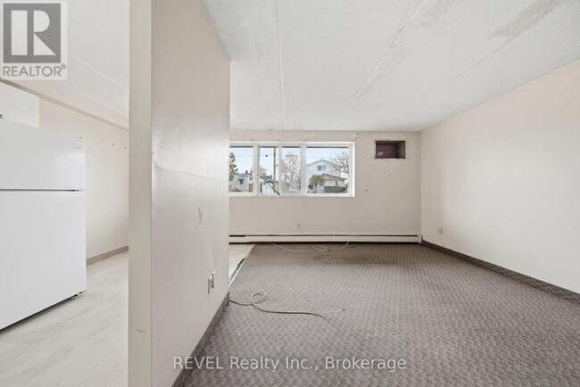 Photo du bâtiment - 19 Manchester Ave