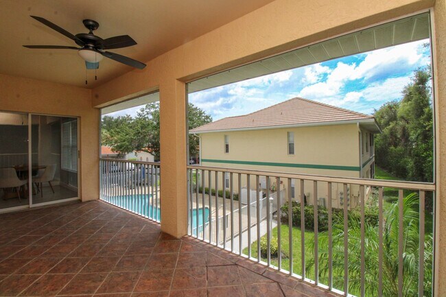 Building Photo - 635 Mardel Ct