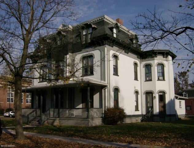 Primary Photo - 245 W Church St