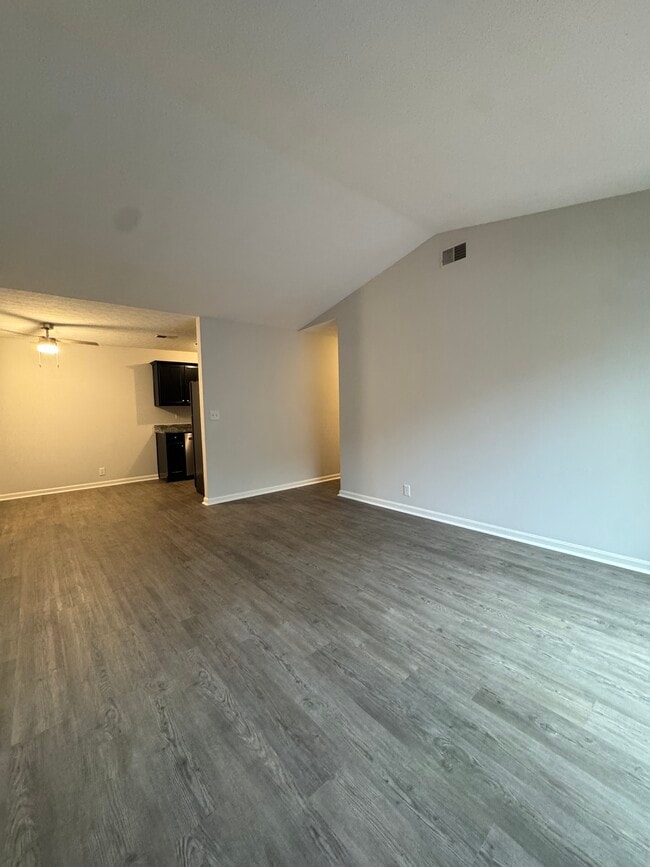 Building Photo - Woodfield Apartment Homes