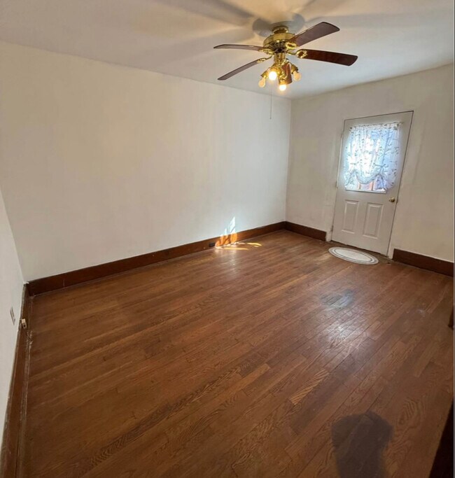 Foto del edificio - 333-335-335 2nd St