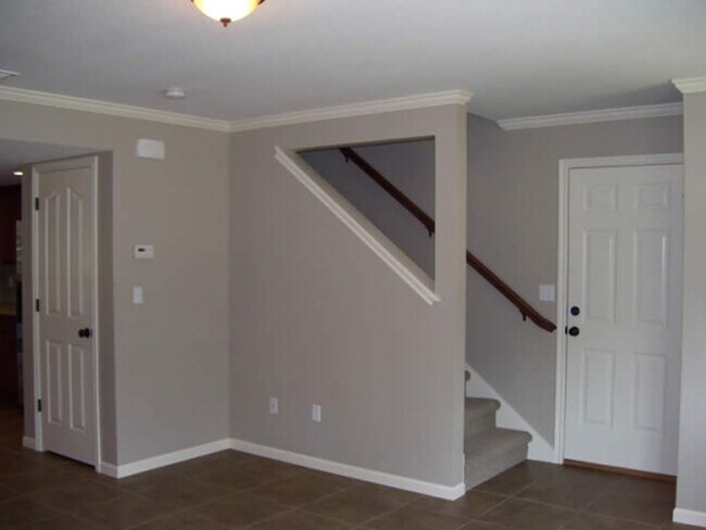 Building Photo - 3 Bedroom Home in Southwest Columbia