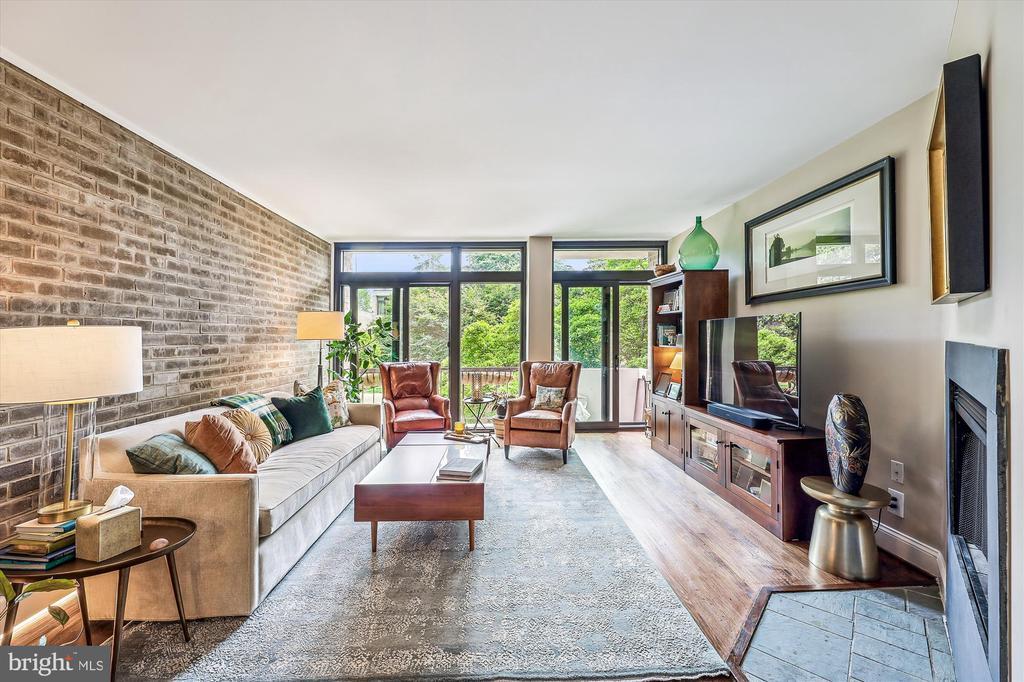 Foto principal - 335 N St SW