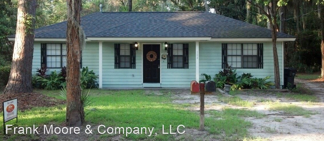 Primary Photo - 2 br, 2 bath House - 104 Holcomb St