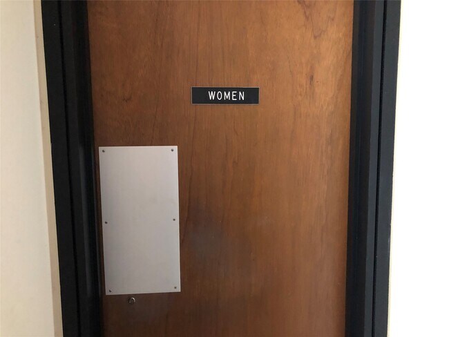 Foto del edificio - 1113 Lawrence St