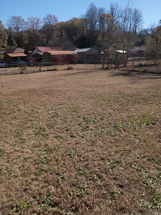 Building Photo - 1254 Radio Dr