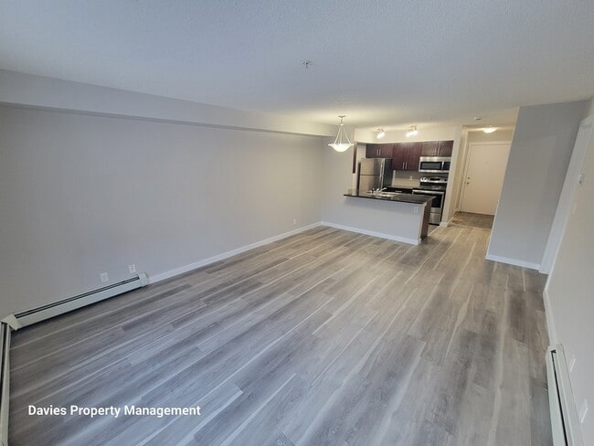 Building Photo - 3211 James Mowatt Trail SW