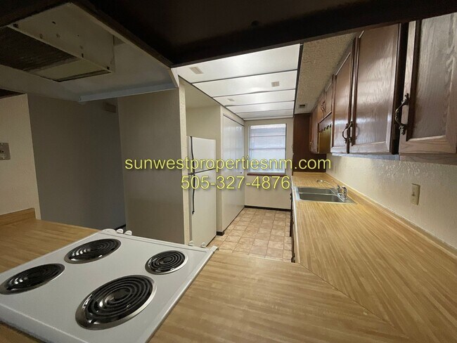 Foto del edificio - 3 Bedroom Condo