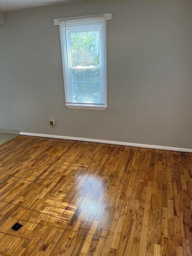Foto del edificio - Don't miss out on this cozy home!