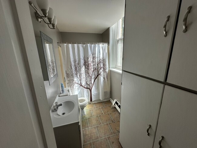 Photo du bâtiment - 742 Mill St