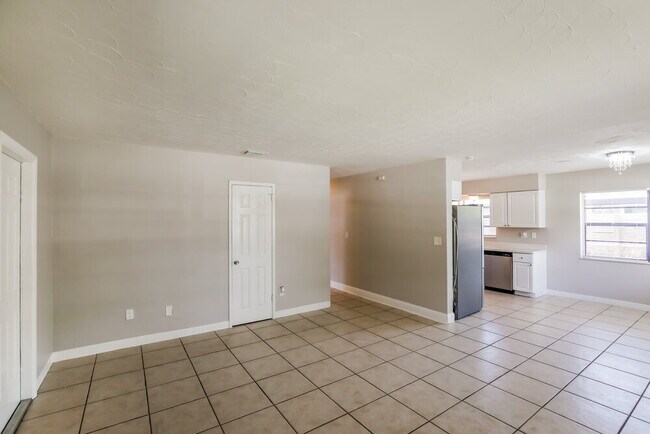 Foto del edificio - 1110 NW 7th Terrace