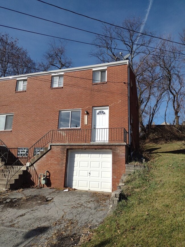 Photo - Beautiful Home for Rent