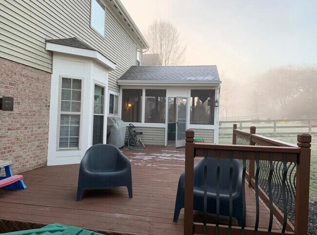 Foto del edificio - 7299 Rolling Meadows Dr