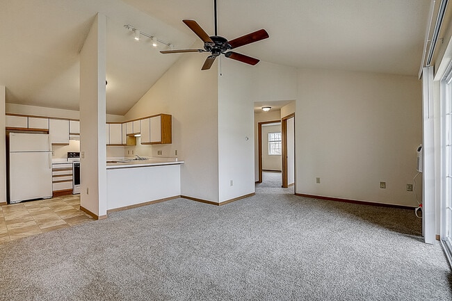 Building Photo - Windward Cove Apartments