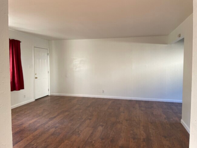 Living Room - 140 Kiely Blvd
