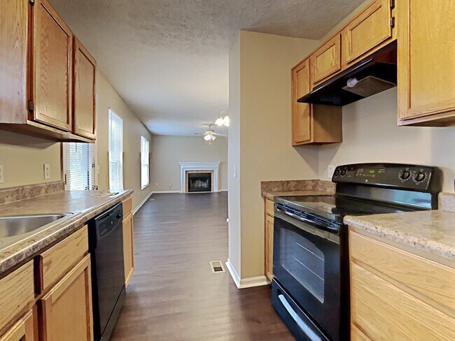 Building Photo - 5720 Petersburg Parkway