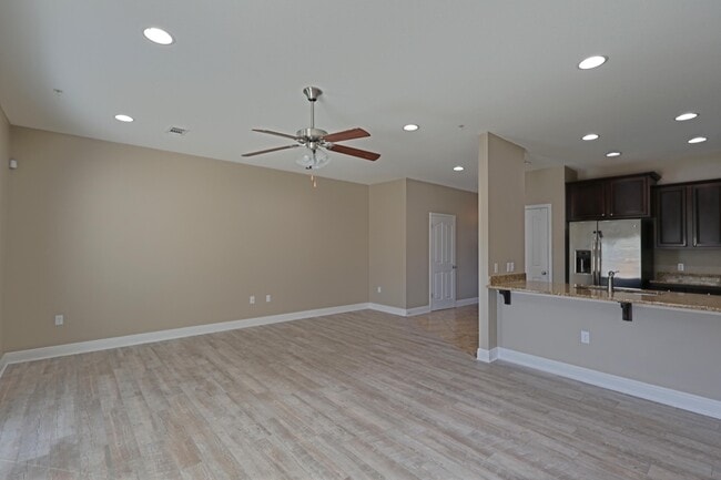 Building Photo - 2099 Wilsons Plover Cir