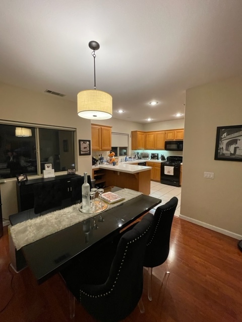 Dining Area & Kitchen - 500 N Rosemead Blvd