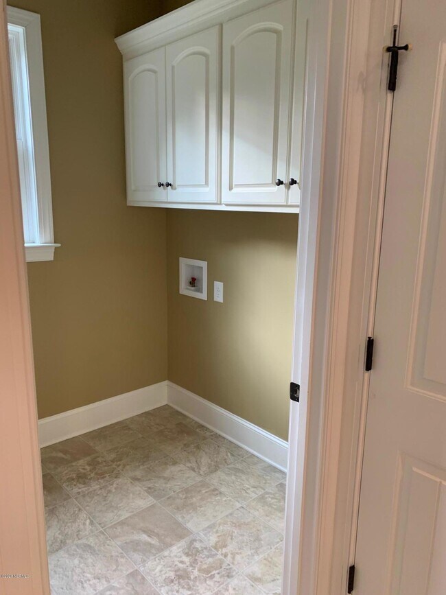 Foto del edificio - 4418 Brookfield Dr NW