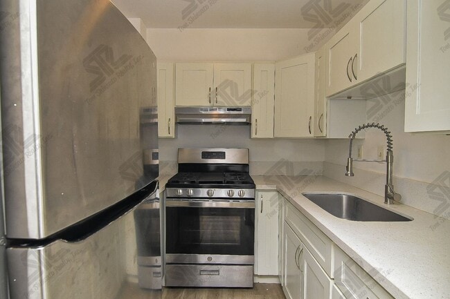 Building Photo - 87-123 Helelua Street - #G202