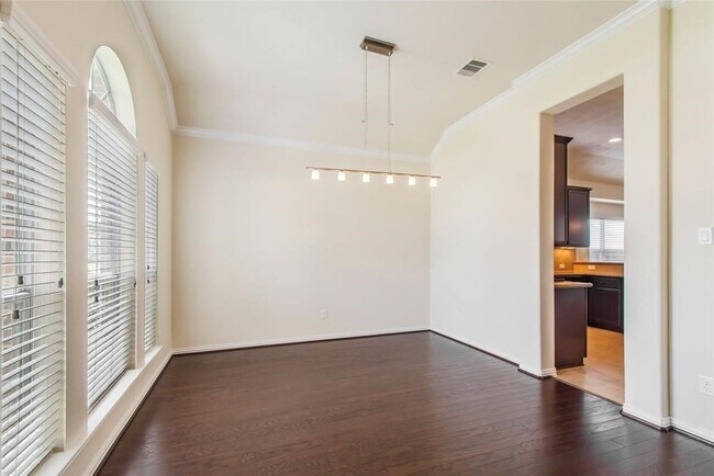 Foto del edificio - 3103 Rose Trace Dr