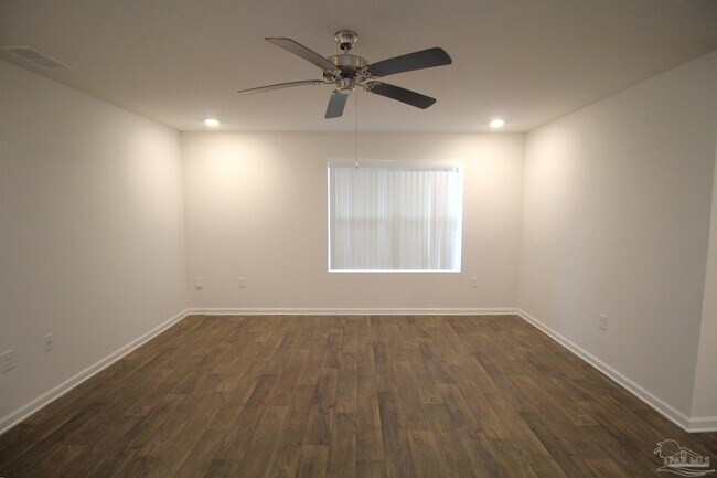 Building Photo - 7408 Oak Lake Blvd