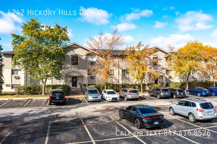 Foto principal - 4242 Hickory Hills Dr