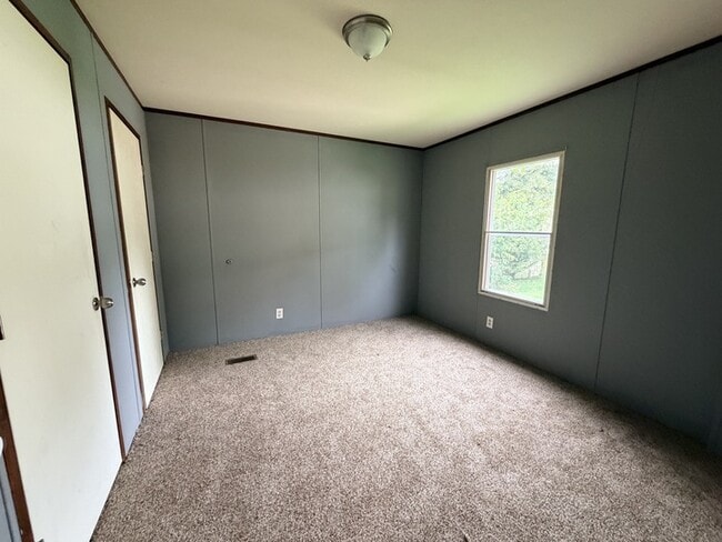 Building Photo - 76 E U.S. Hwy 6