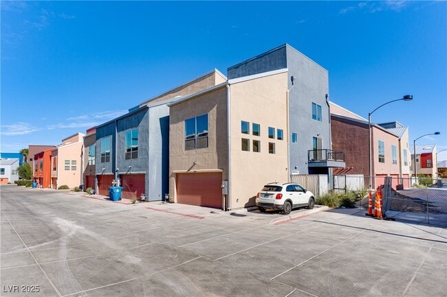 Foto del edificio - 254 Tower St