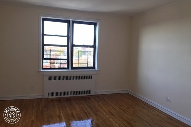 Building Photo - 1420 Ocean Pkwy