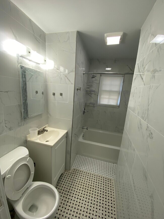 Bathroom - 82 Woodlawn St
