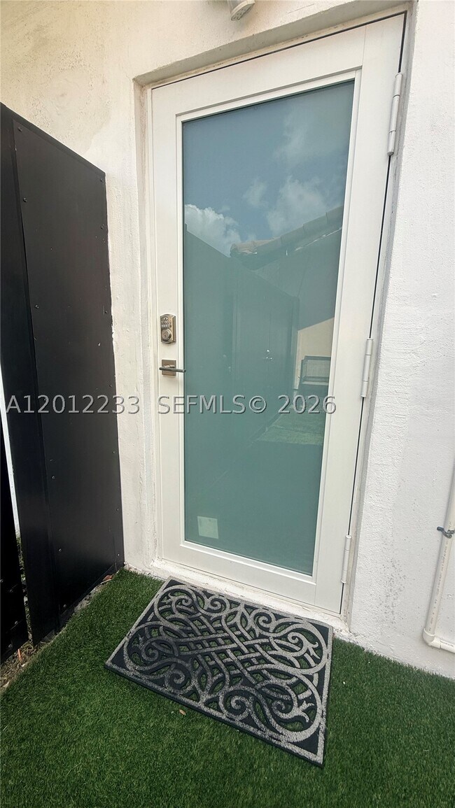 Foto del edificio - 14848 SW 60th St