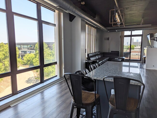 Foto del edificio - 1524 S Sangamon St
