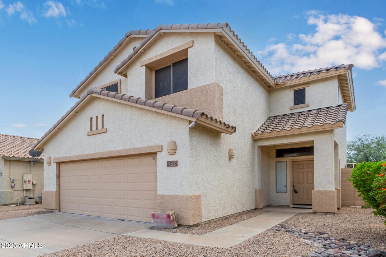 Primary Photo - 25248 N 40th Ln