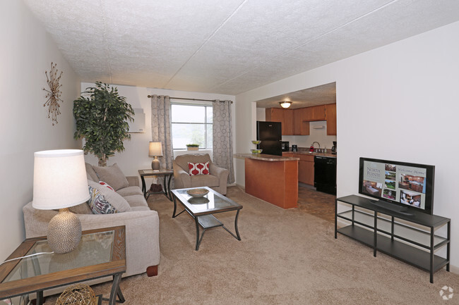 1BR - Living Room - North Pointe Commons