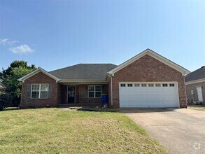 Building Photo - 3723 Woodbridge Ln