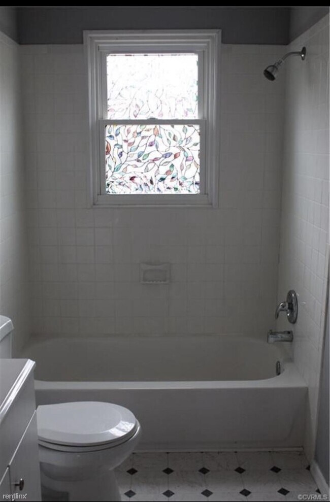 Building Photo - 3 br, 1 bath House - 616 Greensville Avenue